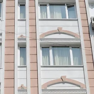 Otel Kuk, İstanbul